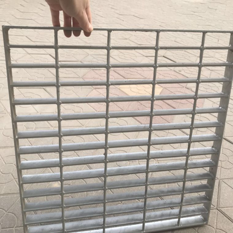 1633743976233068948.jpg 压焊钢格板 (5).jpg