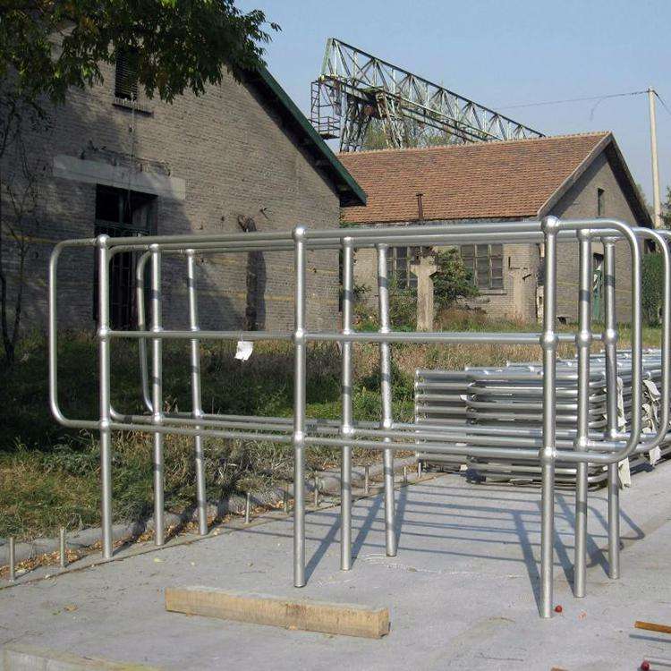 1634202224203068799.jpg 球接栏杆扶手 (4).jpg