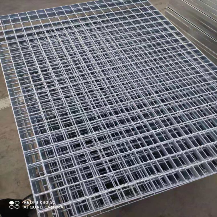 1634713178844021704.jpg