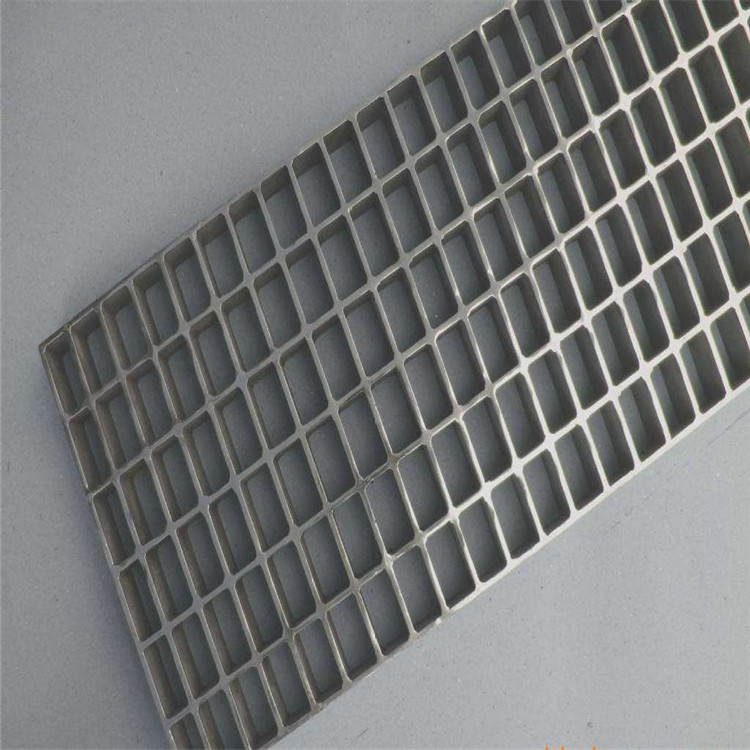 1636961392765092907.jpg 304钢格栅盖板 (4).jpg