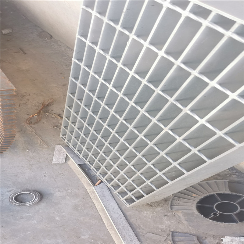 压焊钢格栅.jpg