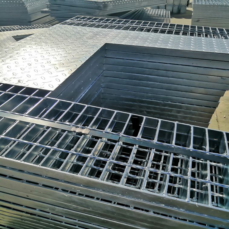 热浸锌复合钢盖板 (4).jpg